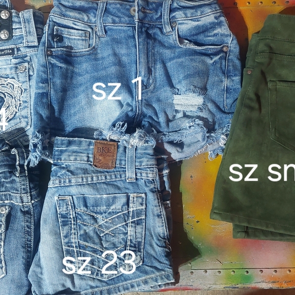 Shorts - Picture 1 of 1